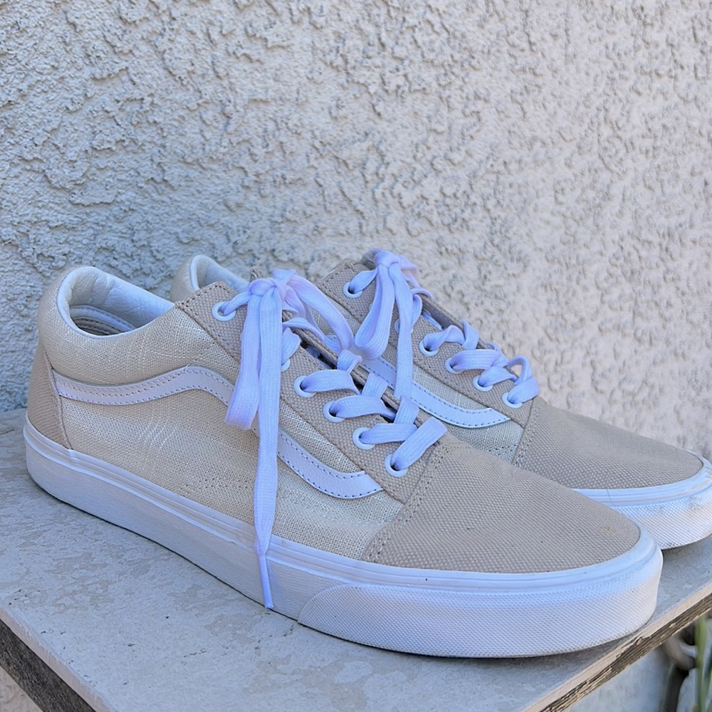 Vans Neutral Beige Cream White Canvas Laced Sneaker Shoes Men’s 11.5